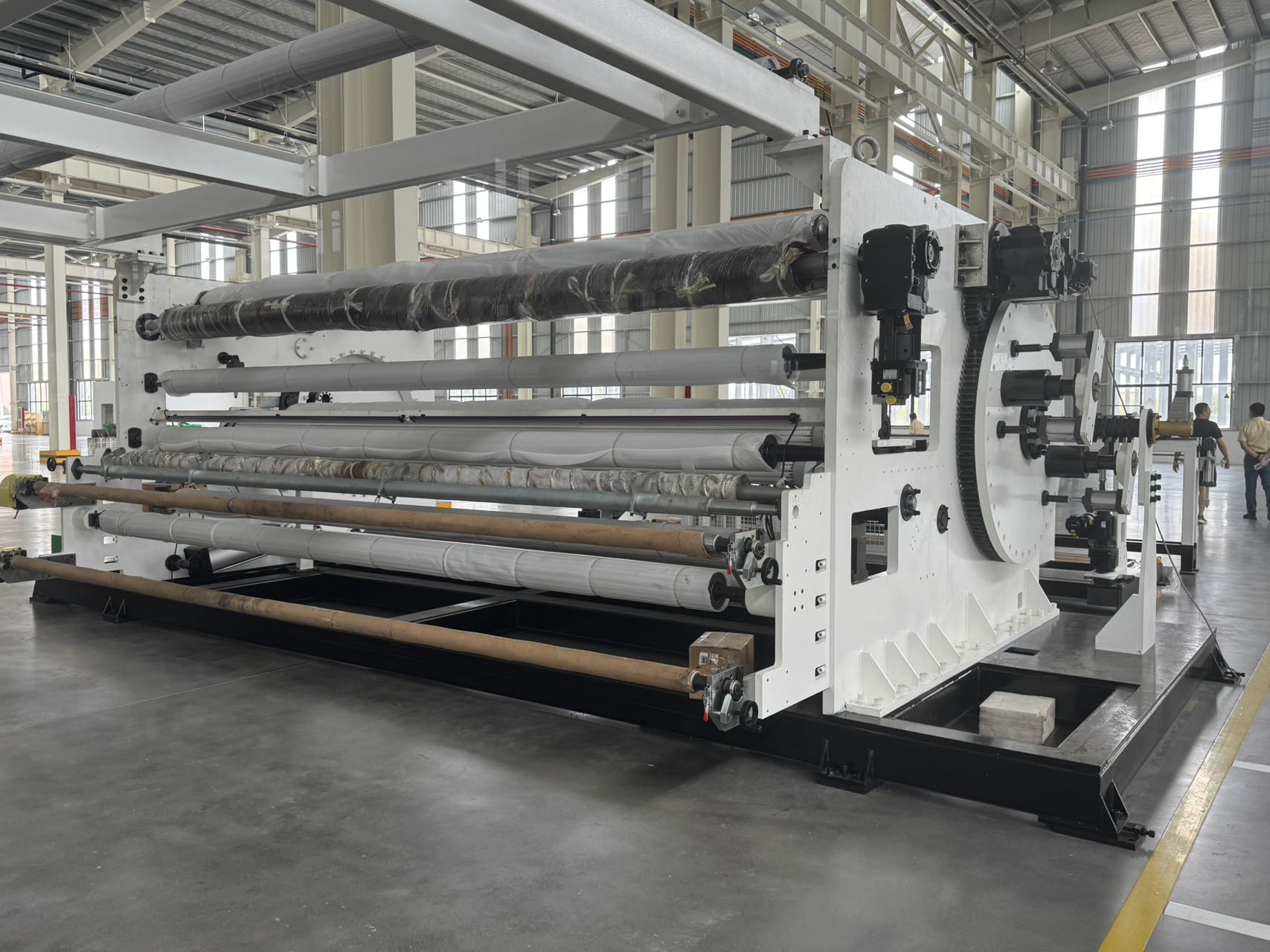 Ligne de production de machine d'extrusion de film intercalaire en verre Jwell PVB/SGP Machine d'extrudeuse en plastique 