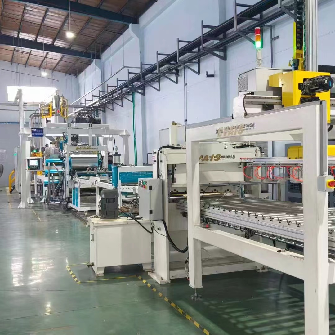 Ligne d'extrusion de feuilles de semelle intermédiaire EVA/TPU | Équipement matériel en mousse JWELL TPU