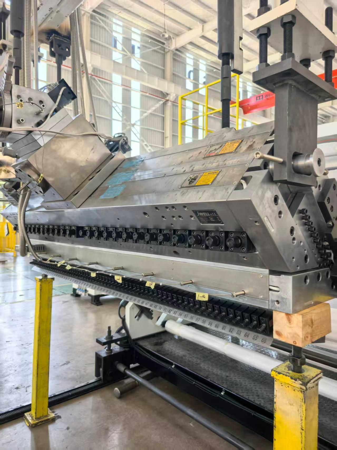 Ligne de machines d'extrusion de coussins d'isolation acoustique automobile | Ligne composite JWELL PE EVA POE