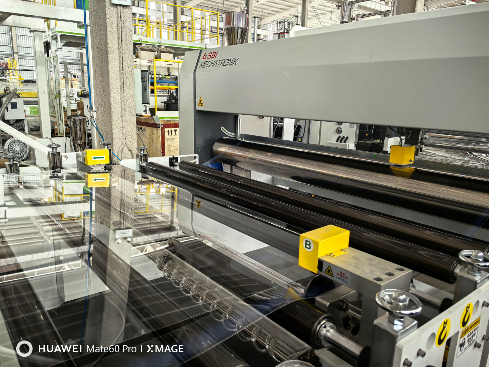 Ligne d'extrusion de films et de feuilles décoratifs pour meubles en plastique PETG/GAG | Fournisseur de machines d'extrudeuse JWELL