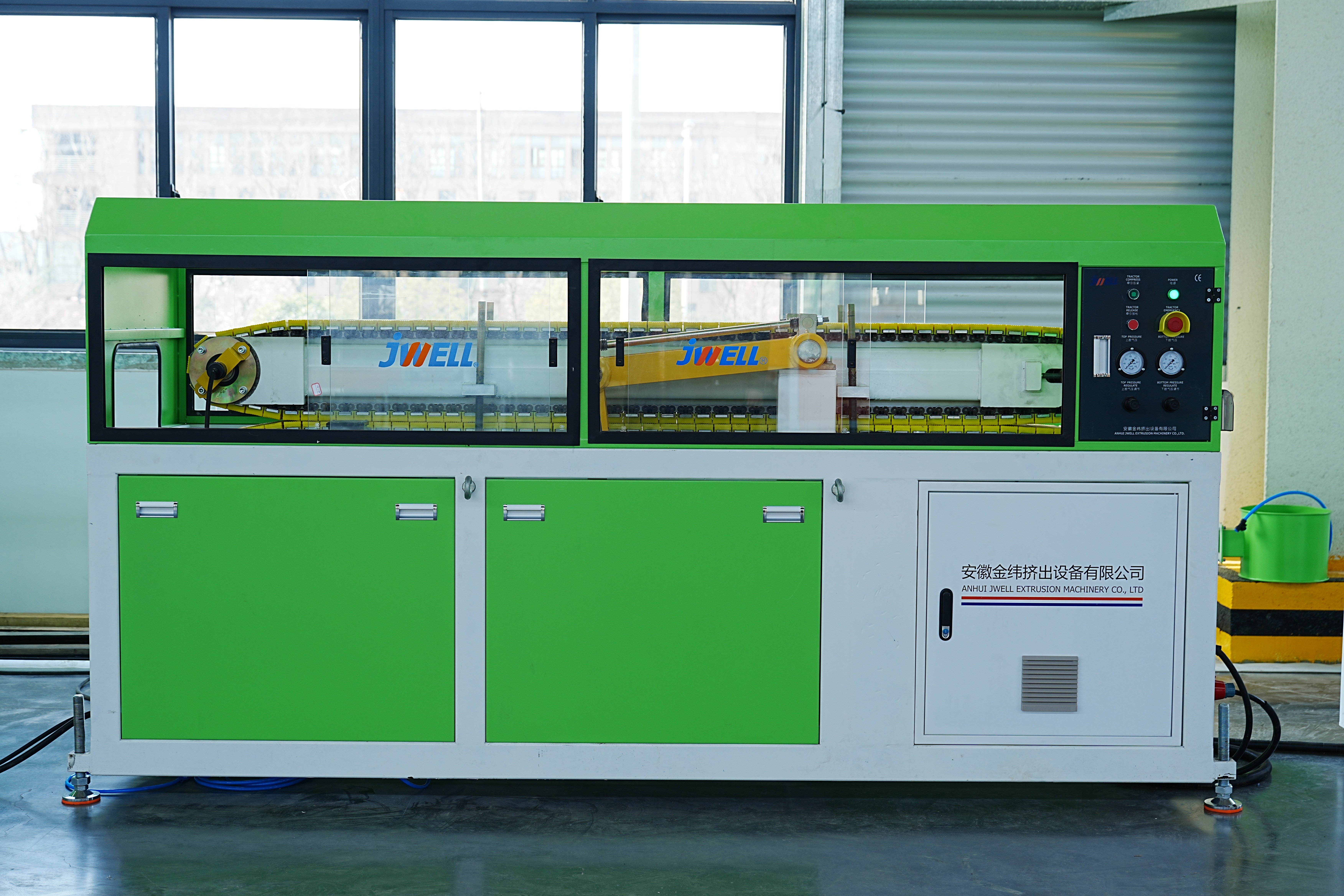 Chaîne de production complètement automatique de panneau de mur de panneau de plafond de PVC pour la décoration intérieure